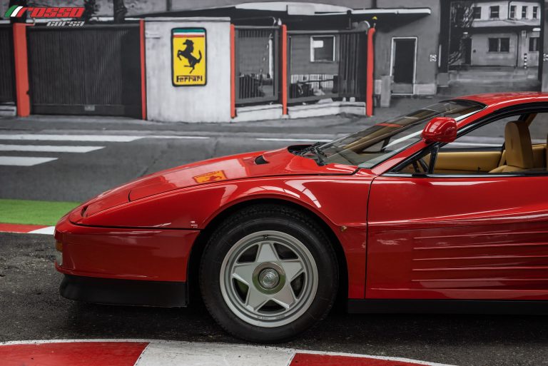Ferrari Testarossa (14)